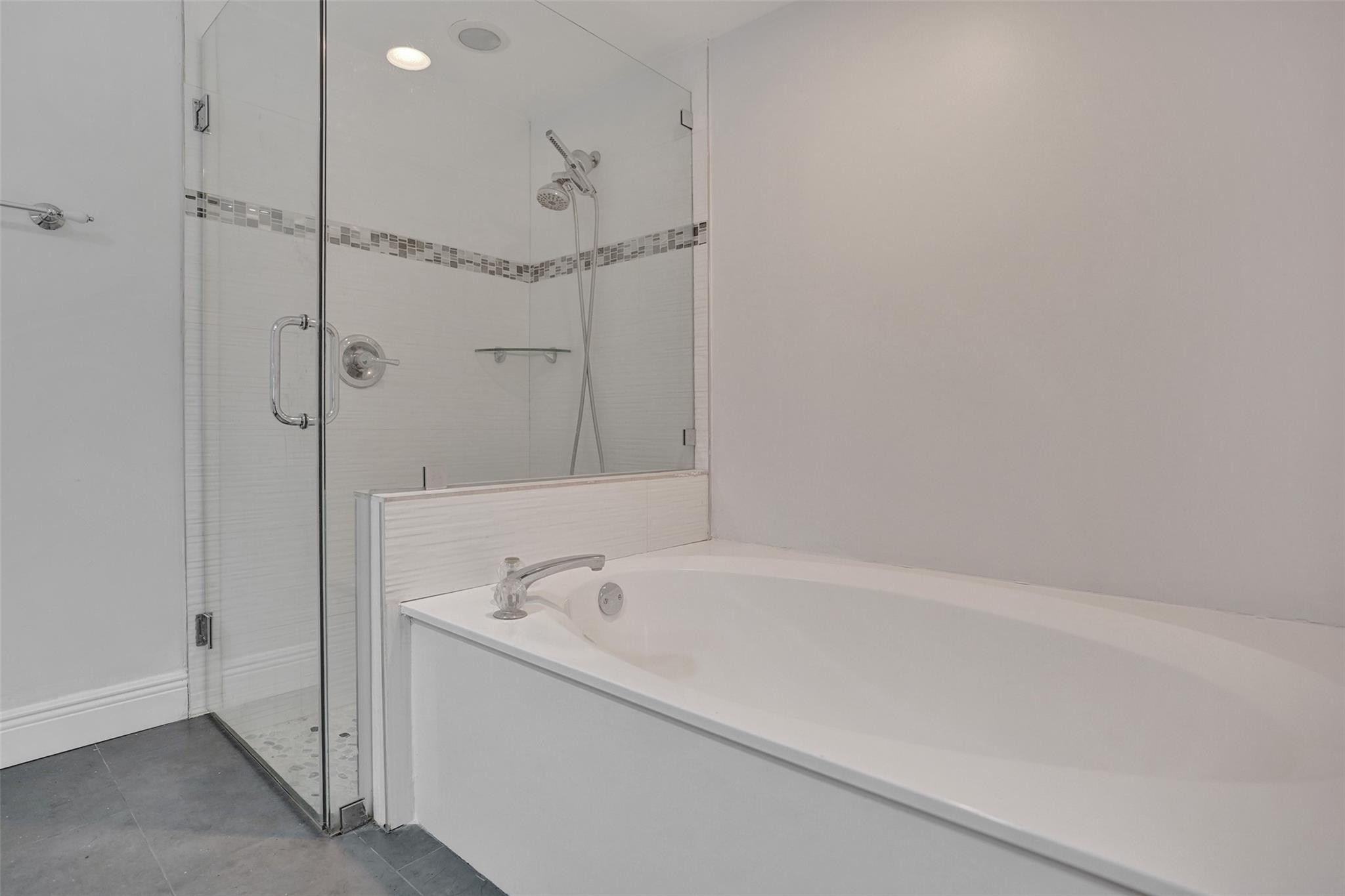 8559 Shawe Way Boca Raton, FL 33433 - Photo 32 of 83 Photo 32