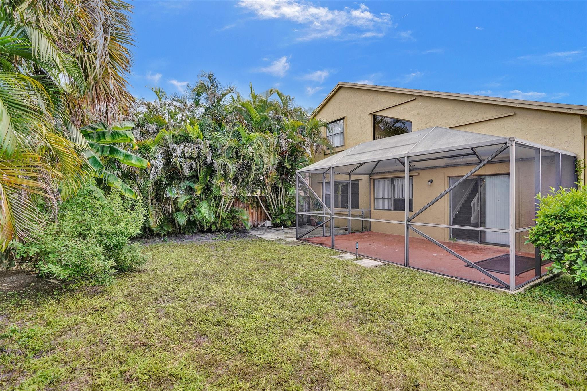 8559 Shawe Way Boca Raton, FL 33433 - Photo 81 of 83 Back Yard