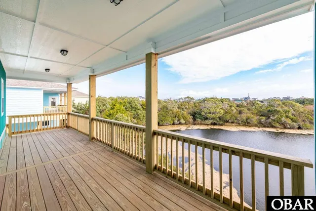 $599,900 | 41707 Pony Pasture Drive, Avon, NC 27915