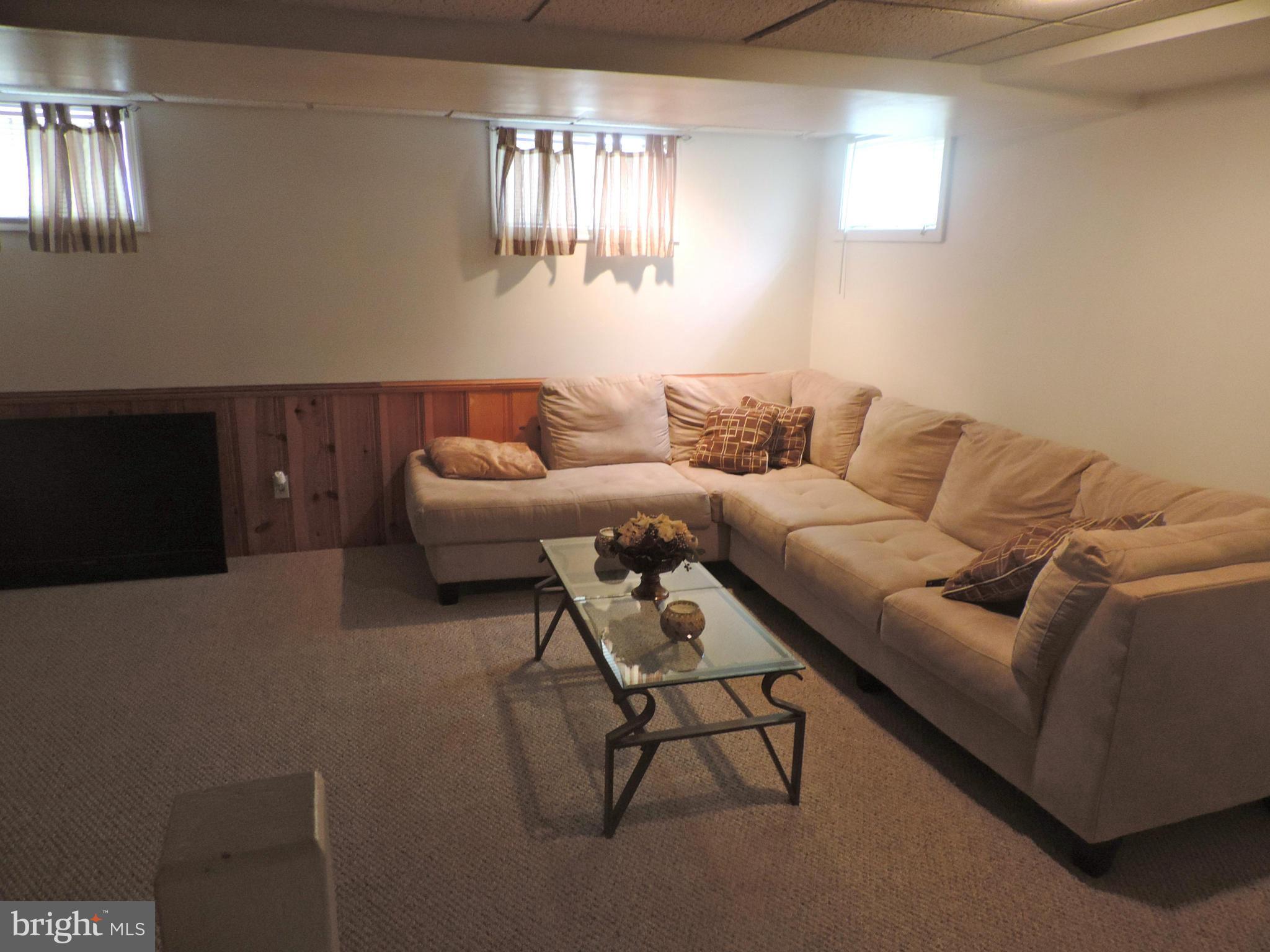 1424 Barrett Road Baltimore, MD 21207 - Photo 12 of 22 Basement