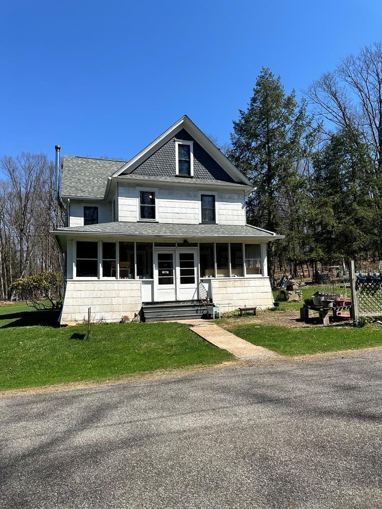 963 Pioneer Road Franklin, PA 16323 - Photo 1 of 20 Main View