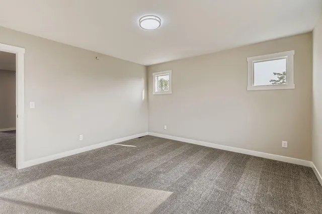 $284,900 | 2117 Cleveland Way South, Cambridge, MN 55008