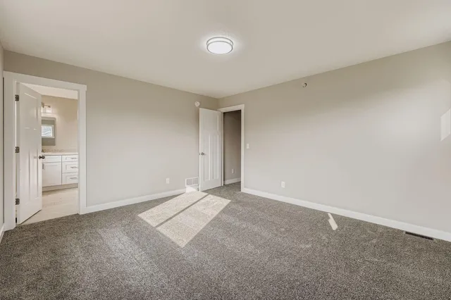 $284,900 | 2117 Cleveland Way South, Cambridge, MN 55008