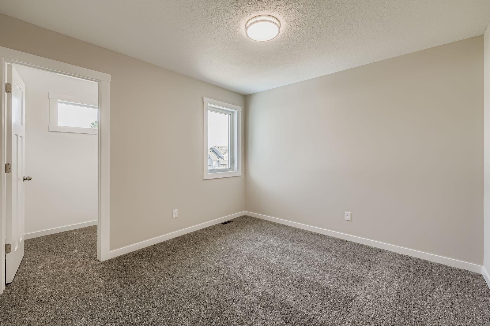 2117 Cleveland Way South Cambridge, MN 55008 - Photo 18 of 28