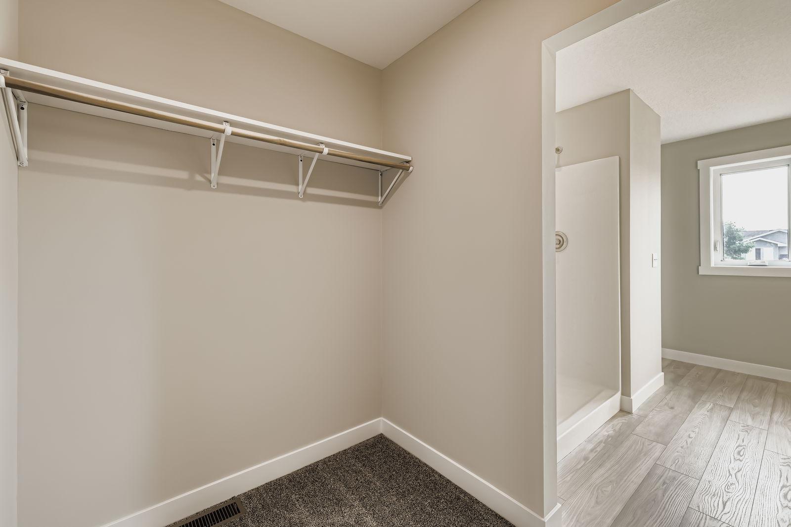 2117 Cleveland Way South Cambridge, MN 55008 - Photo 25 of 28