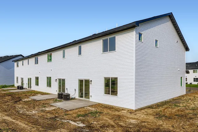 $284,900 | 2117 Cleveland Way South, Cambridge, MN 55008