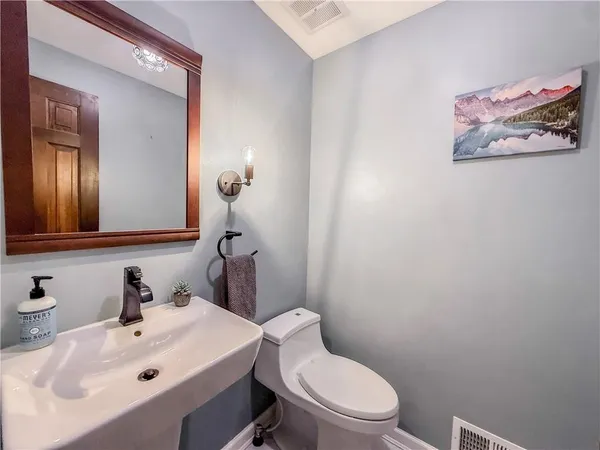 $500,000 | 105 Mt Blaine Drive, Canonsburg, PA 15317