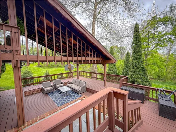 $500,000 | 105 Mt Blaine Drive, Canonsburg, PA 15317