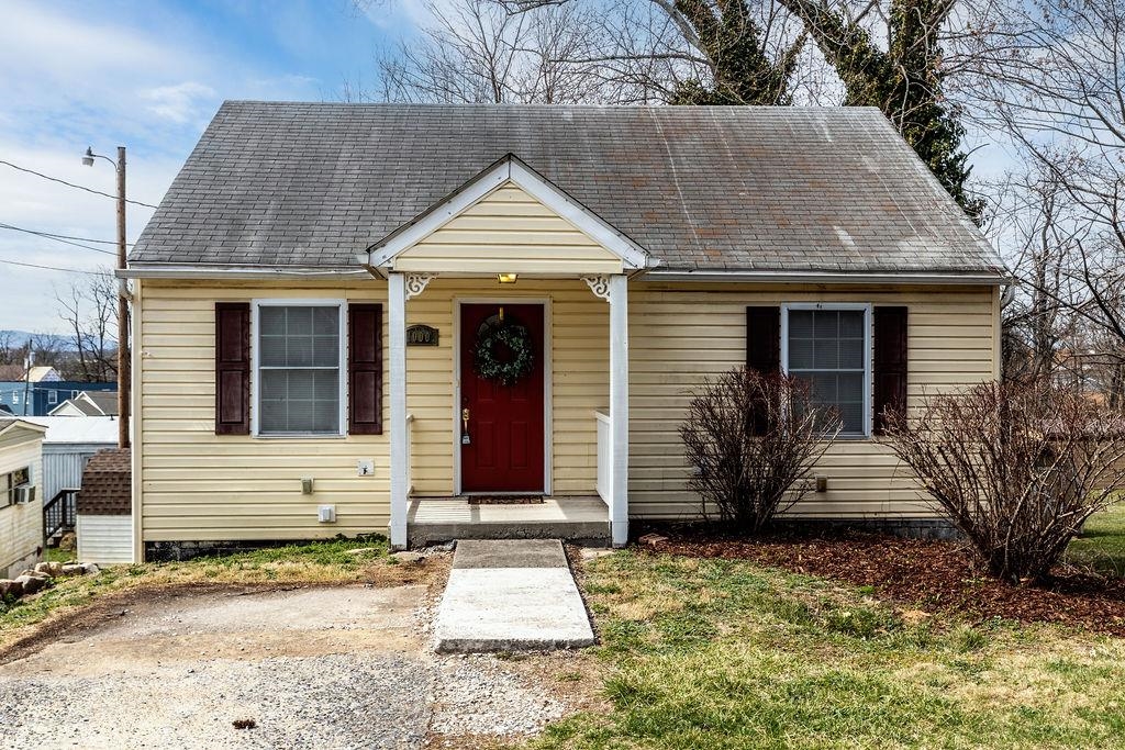 1000 Winchester Road Waynesboro, VA 22980 - Photo 3 of 34 Gallery Image 3