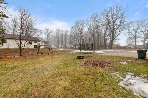 $179,900 | 330 Grove Street, Manawa, WI 54949