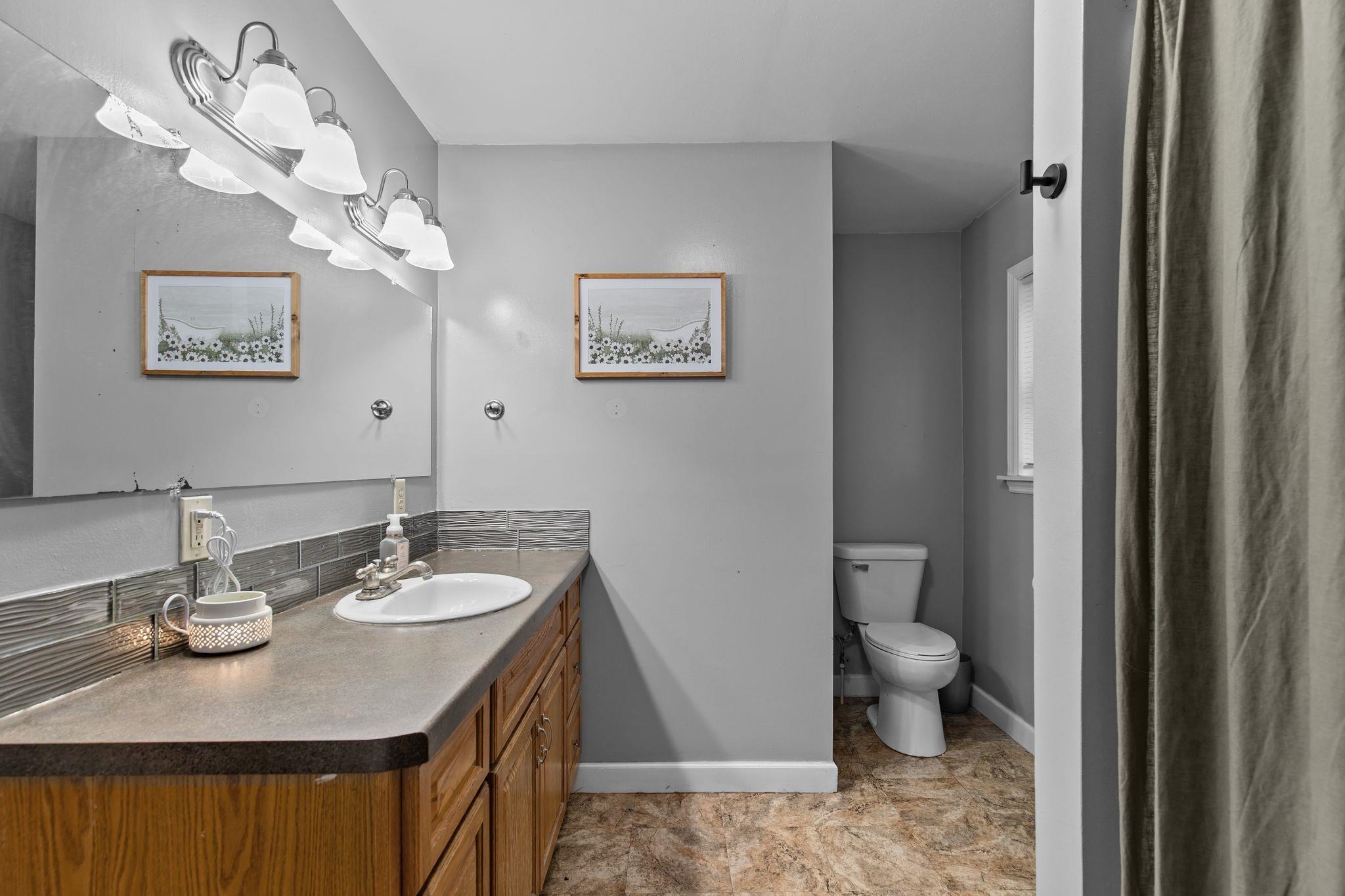 330 Grove Street Manawa, WI 54949 - Photo 7 of 35