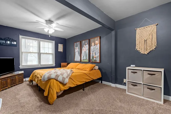 $179,900 | 330 Grove Street, Manawa, WI 54949