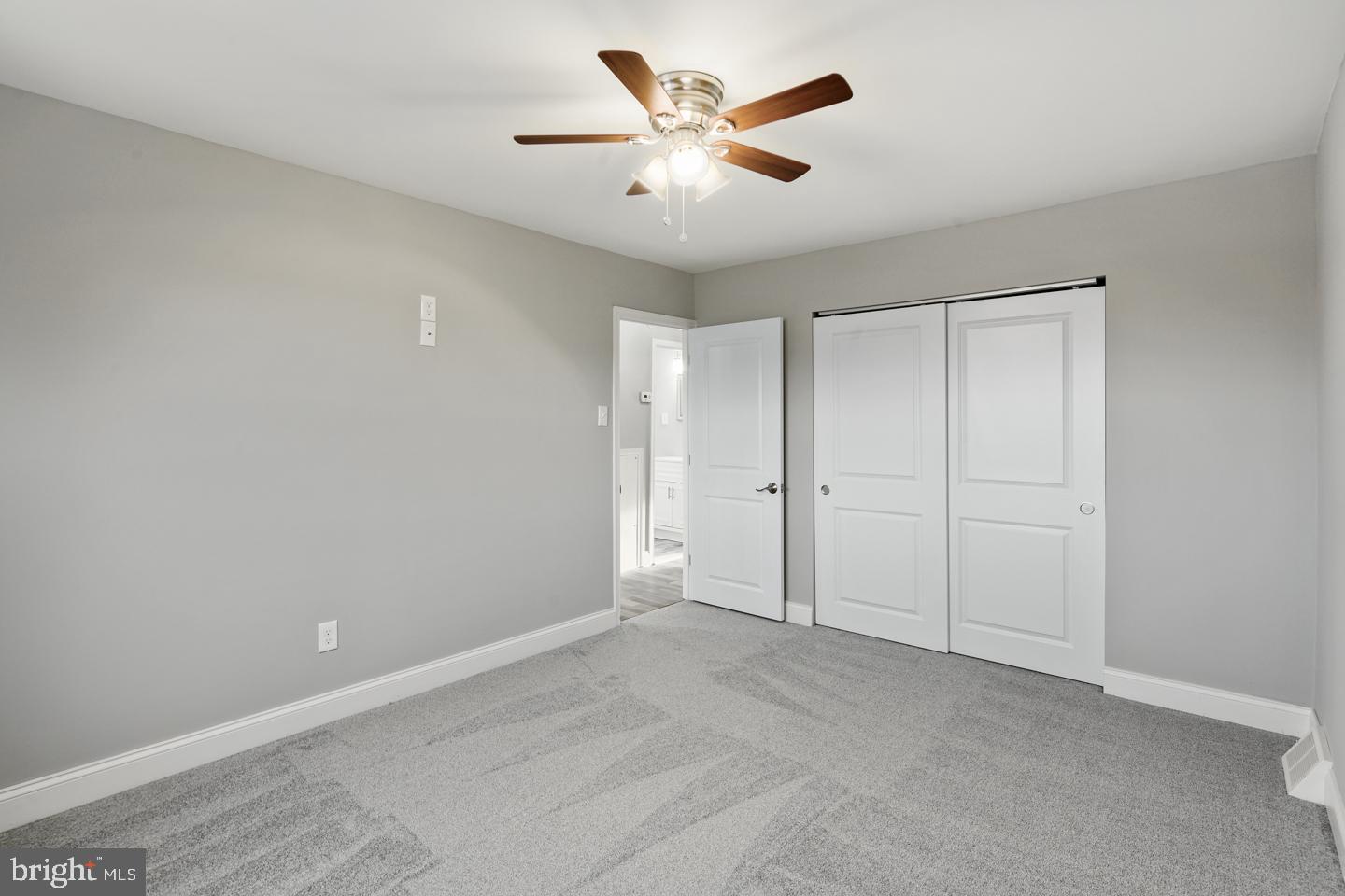 3539 Kyle Road Philadelphia, PA 19154 - Photo 14 of 25 Main Bedroom