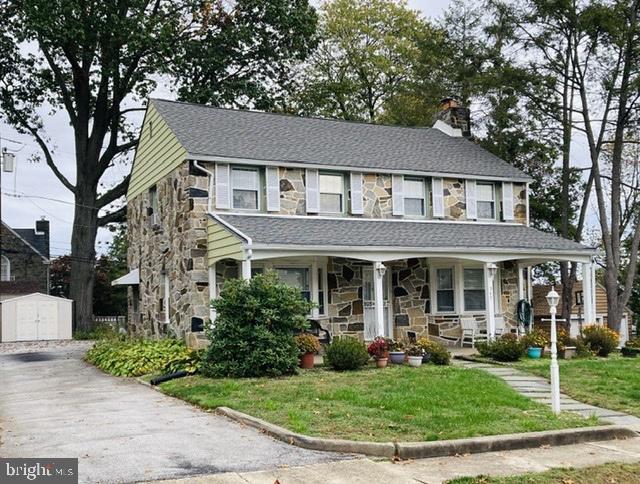 549 Broadview Road Upper Darby, PA 19082 - Photo 2 of 21