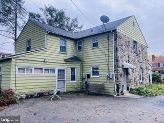 549 Broadview Road Upper Darby, PA 19082 - Photo 19 of 21