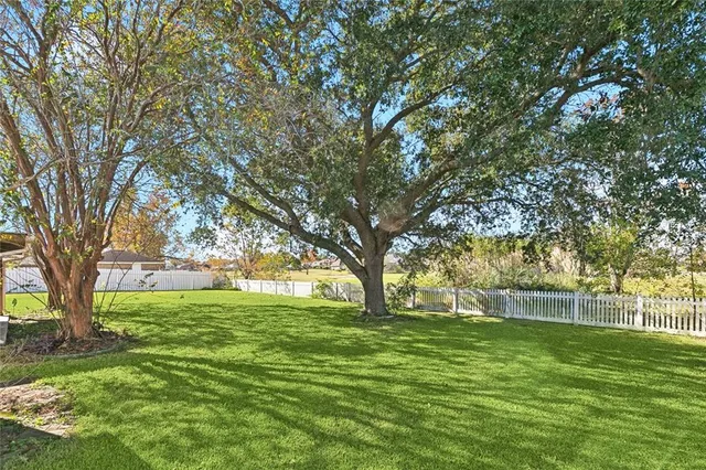 $249,000 | 2165 Colonial Drive, Laplace, LA 70068