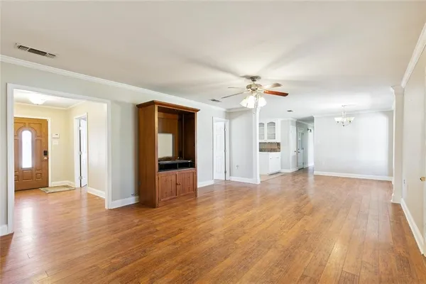 $249,000 | 2165 Colonial Drive, Laplace, LA 70068