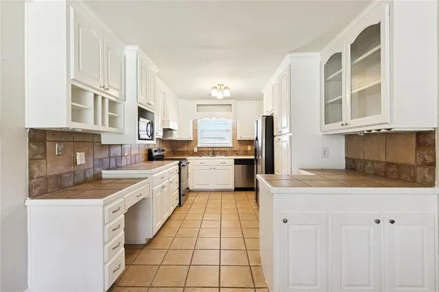 $249,000 | 2165 Colonial Drive, Laplace, LA 70068