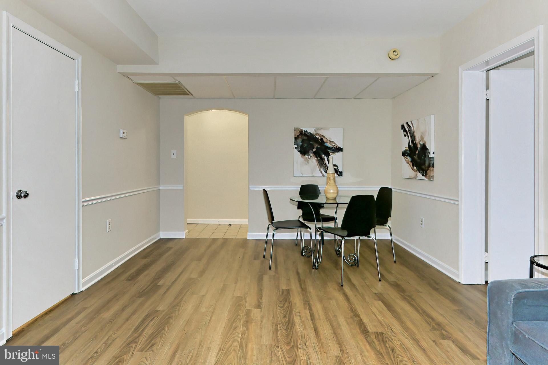 1821 North Rhodes Street, Unit 4270 Arlington, VA 22201 - Photo 11 of 37