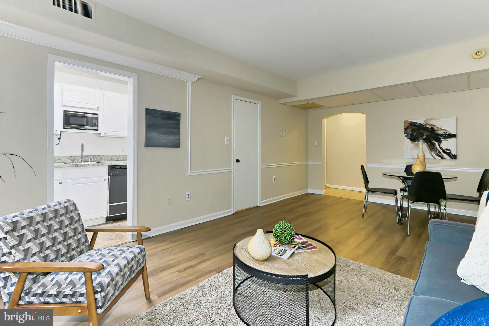 1821 North Rhodes Street, Unit 4270 Arlington, VA 22201 - Photo 16 of 37