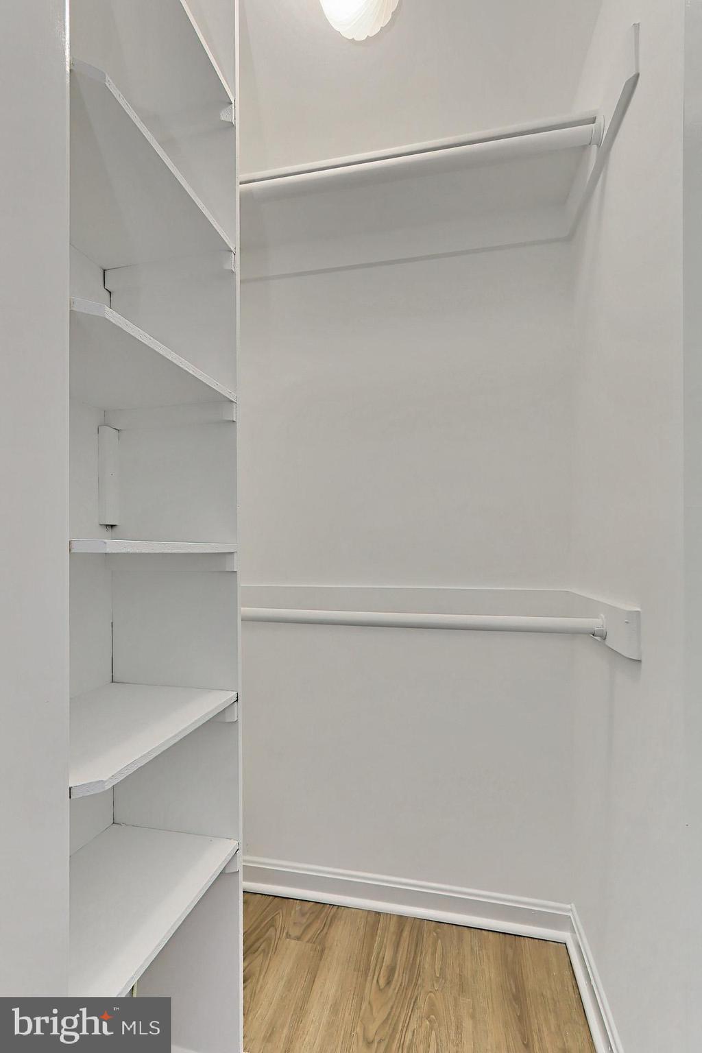 1821 North Rhodes Street, Unit 4270 Arlington, VA 22201 - Photo 28 of 37