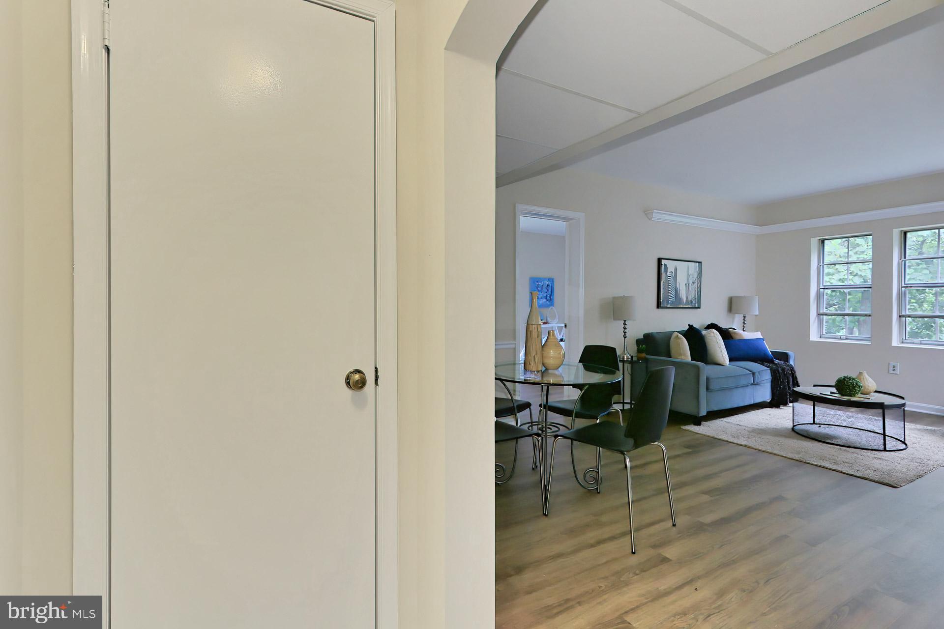 1821 North Rhodes Street, Unit 4270 Arlington, VA 22201 - Photo 7 of 37