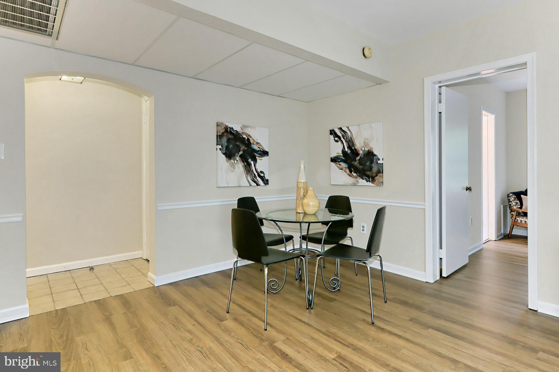 1821 North Rhodes Street, Unit 4270 Arlington, VA 22201 - Photo 10 of 37