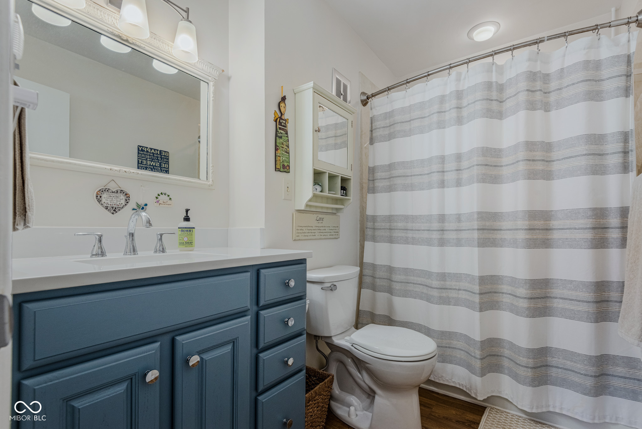 3611 Hunter Place Columbus, IN 47203 - Photo 11 of 29