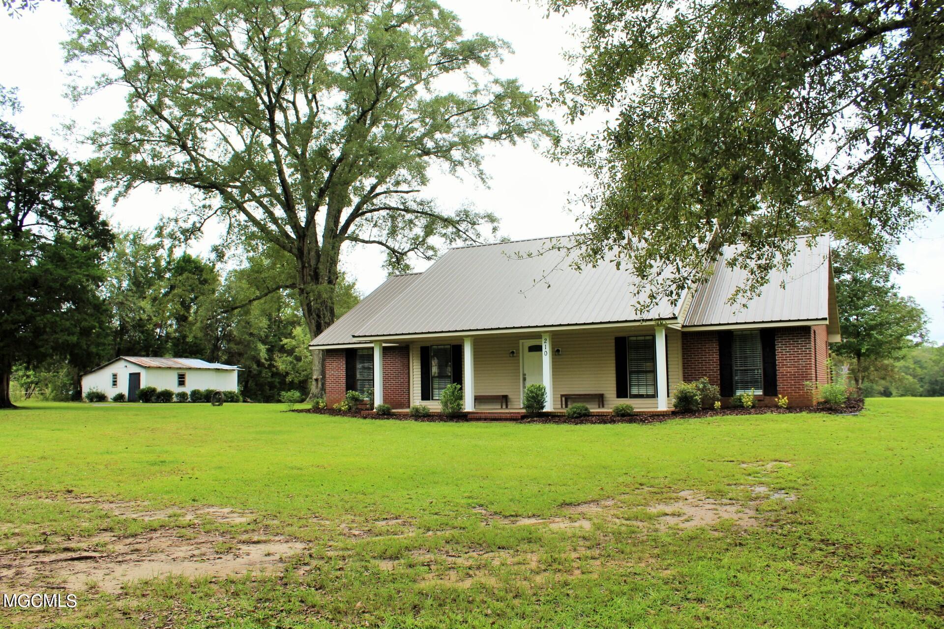 210 Twin Creek Road Lucedale, MS 39452 - Photo 1 of 28 24-Front
