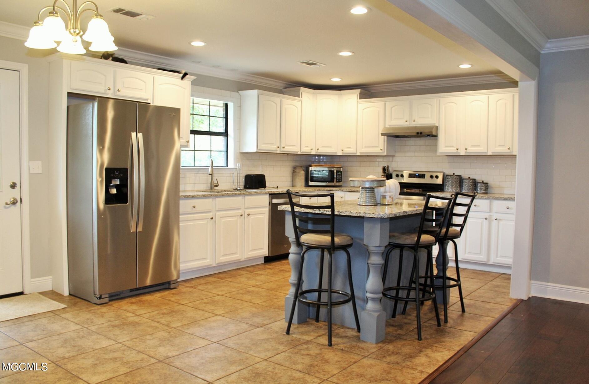 210 Twin Creek Road Lucedale, MS 39452 - Photo 11 of 28 10-Kitchen