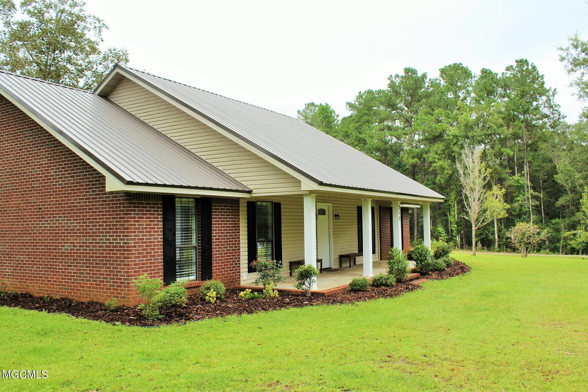 210 Twin Creek Road Lucedale, MS 39452 - Photo 27 of 28 27-Side
