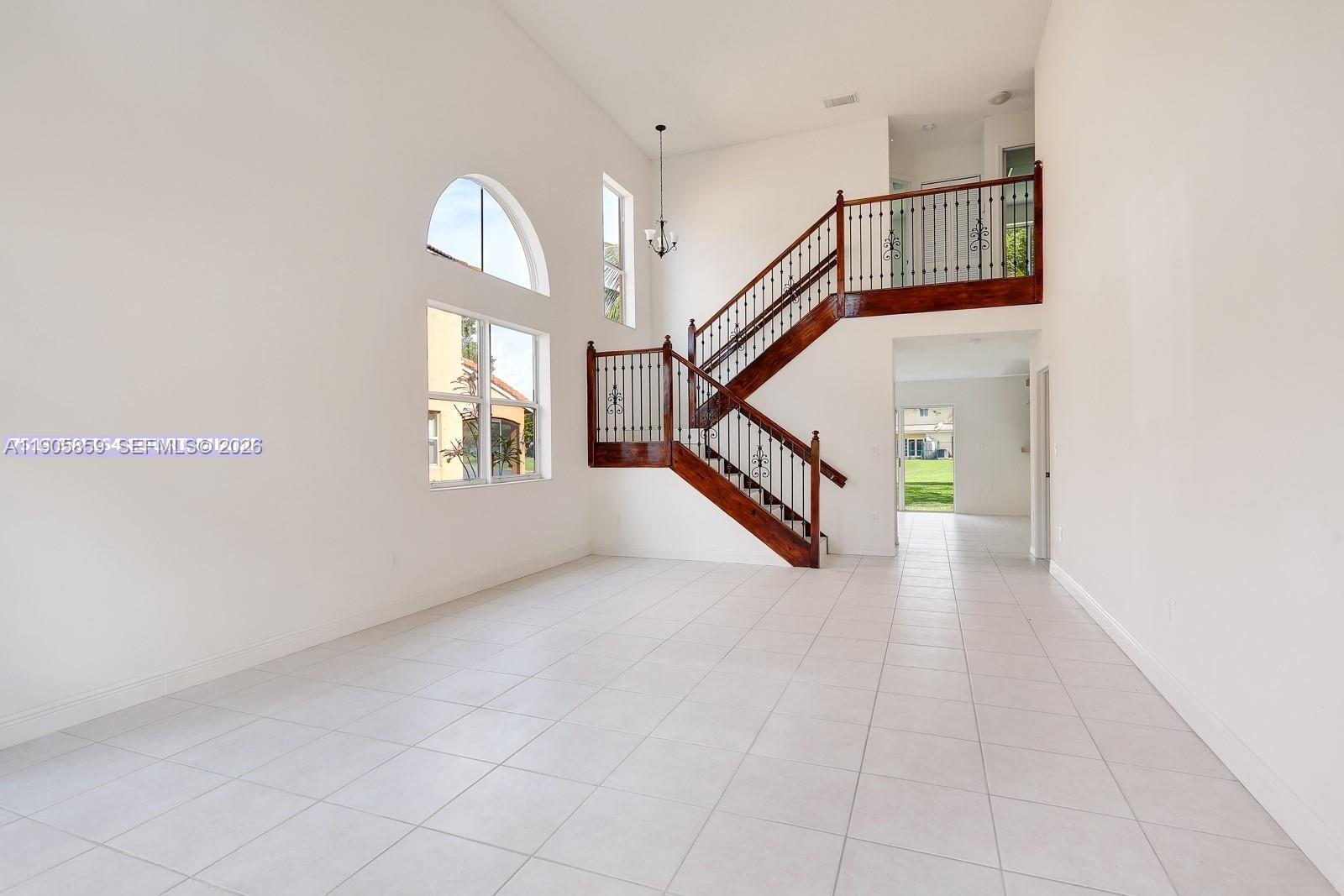 7515 Southwest 164th Court Miami, FL 33193 - Photo 4 of 25