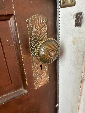 $149,900 | 1530 Grand Avenue, Parsons, KS 67357