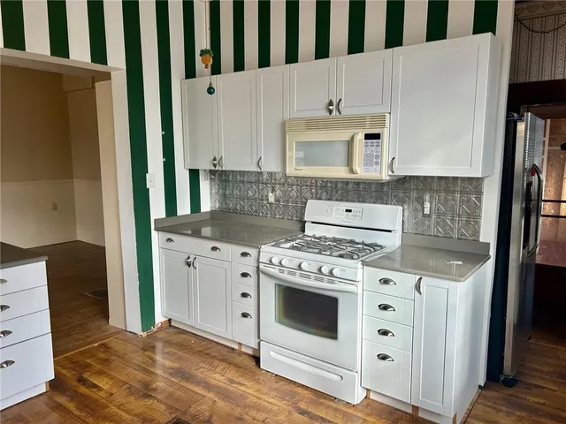 $149,900 | 1530 Grand Avenue, Parsons, KS 67357