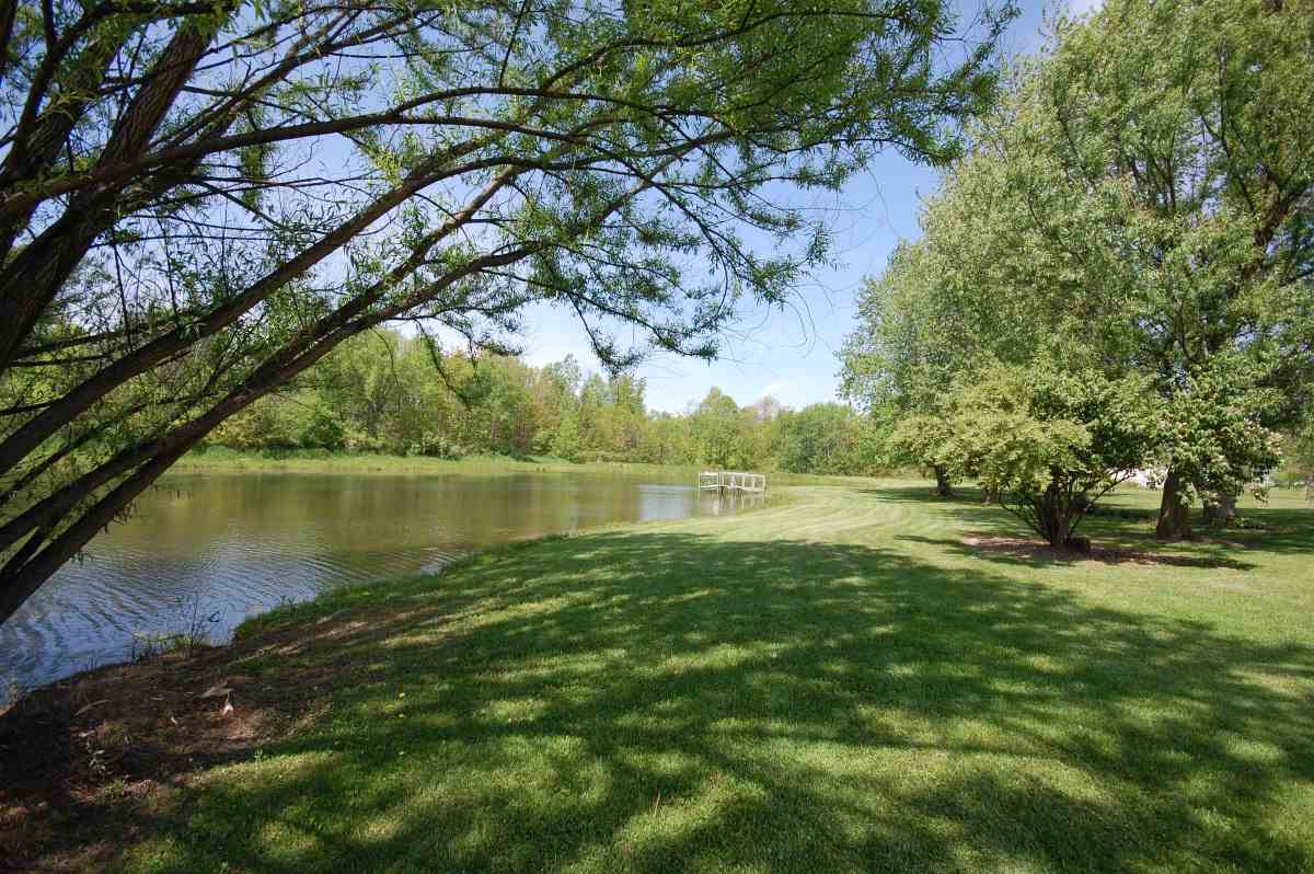 3952 County Road 63 Butler, IN 46721 - Photo 9 of 32
