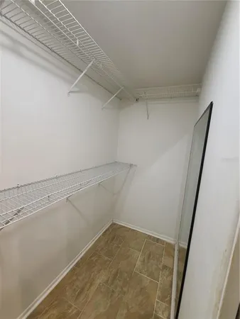 $2,700 | 13701 Lazy Oak Drive, Tampa, FL 33613