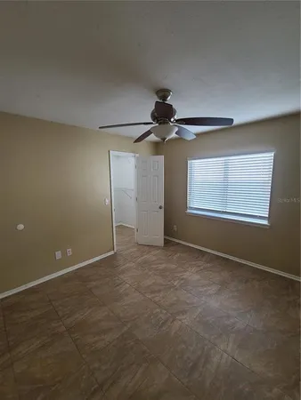 $2,700 | 13701 Lazy Oak Drive, Tampa, FL 33613