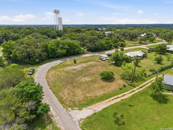 $150,000 | 1429 Greenlawn Parkway, Blanco, TX 78606