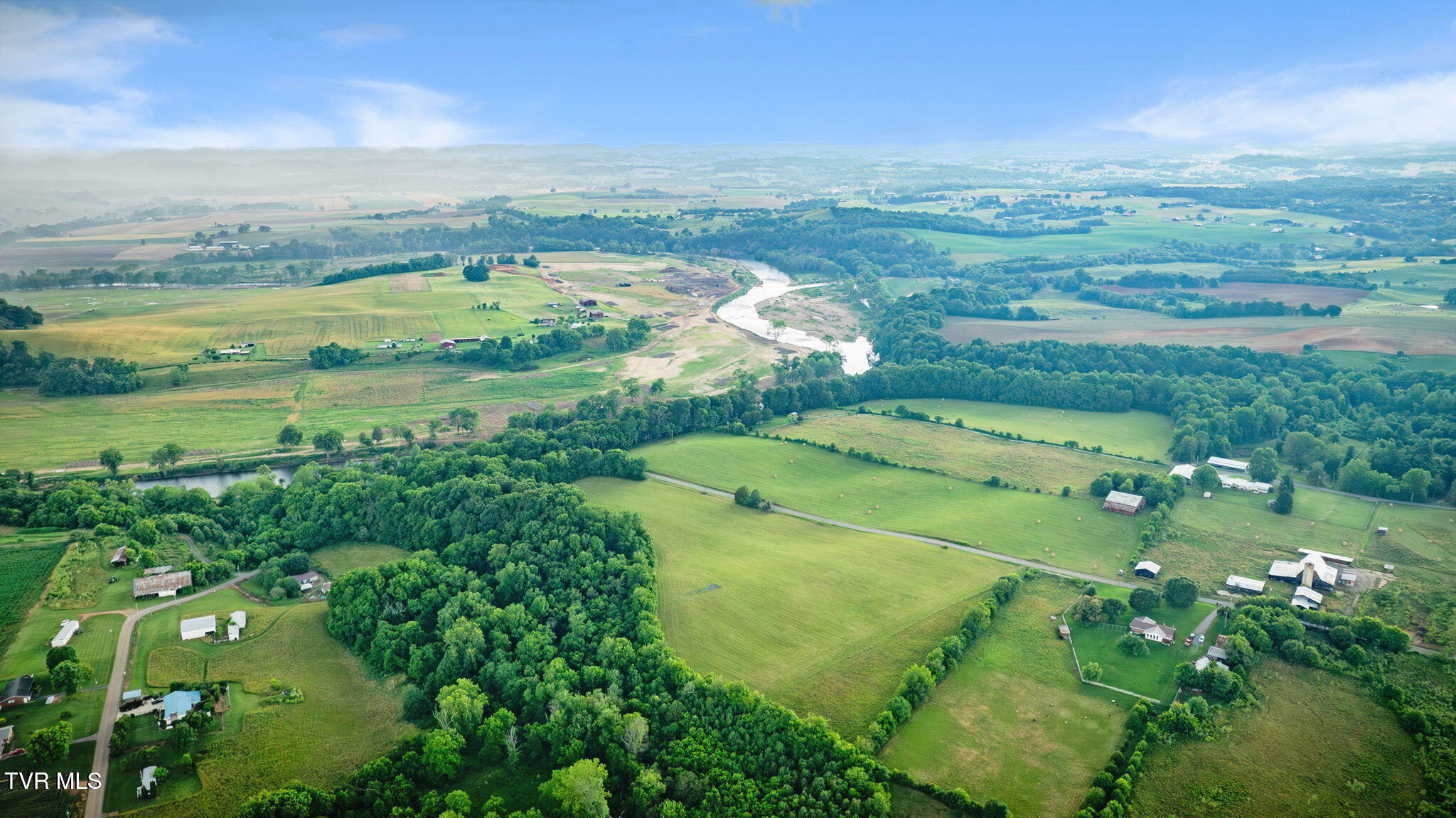 185 Lester Snapp Road Limestone, TN 37681 - Photo 5 of 16 5