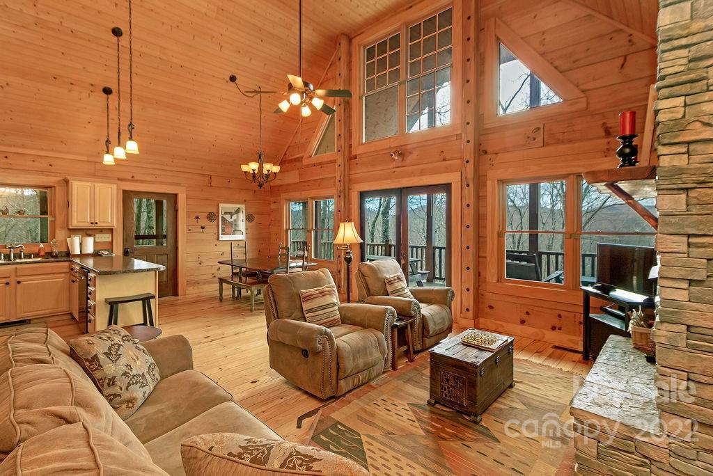 117 Joshua Road Rosman, NC 28772 - Photo 12 of 38 Gallery Image 12