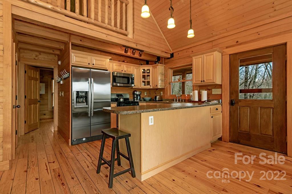 117 Joshua Road Rosman, NC 28772 - Photo 14 of 38 Gallery Image 14