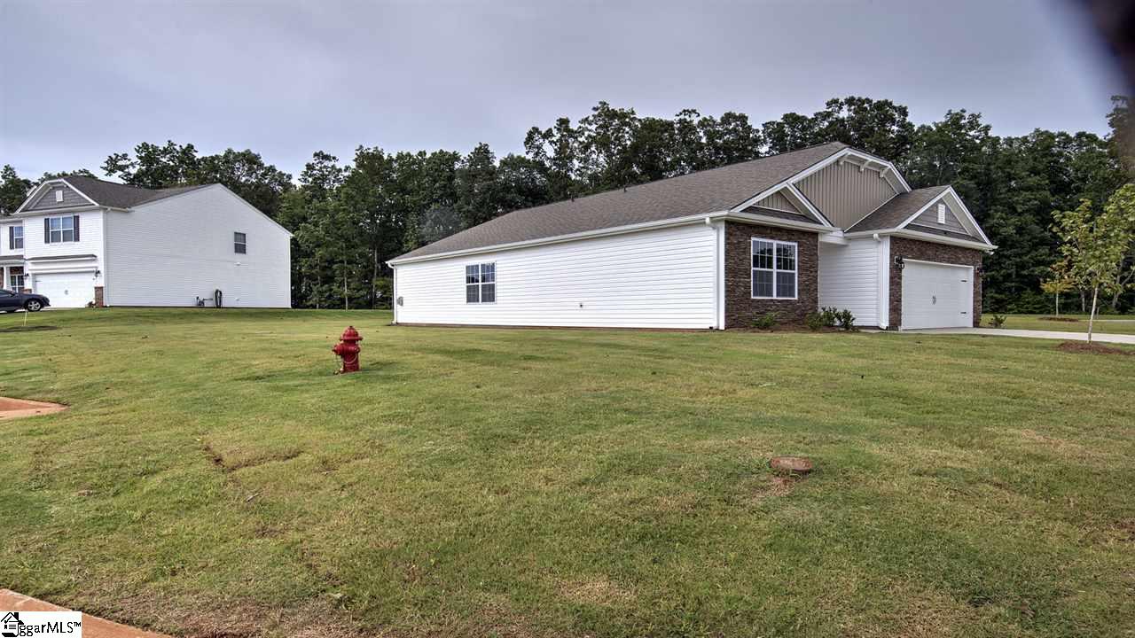 773 Westwood Road Lyman, SC 29365 - Photo 3 of 29 Gallery Image 3