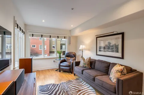 $1,999,999 | 192 Graystone Terrace, San Francisco, CA 94114