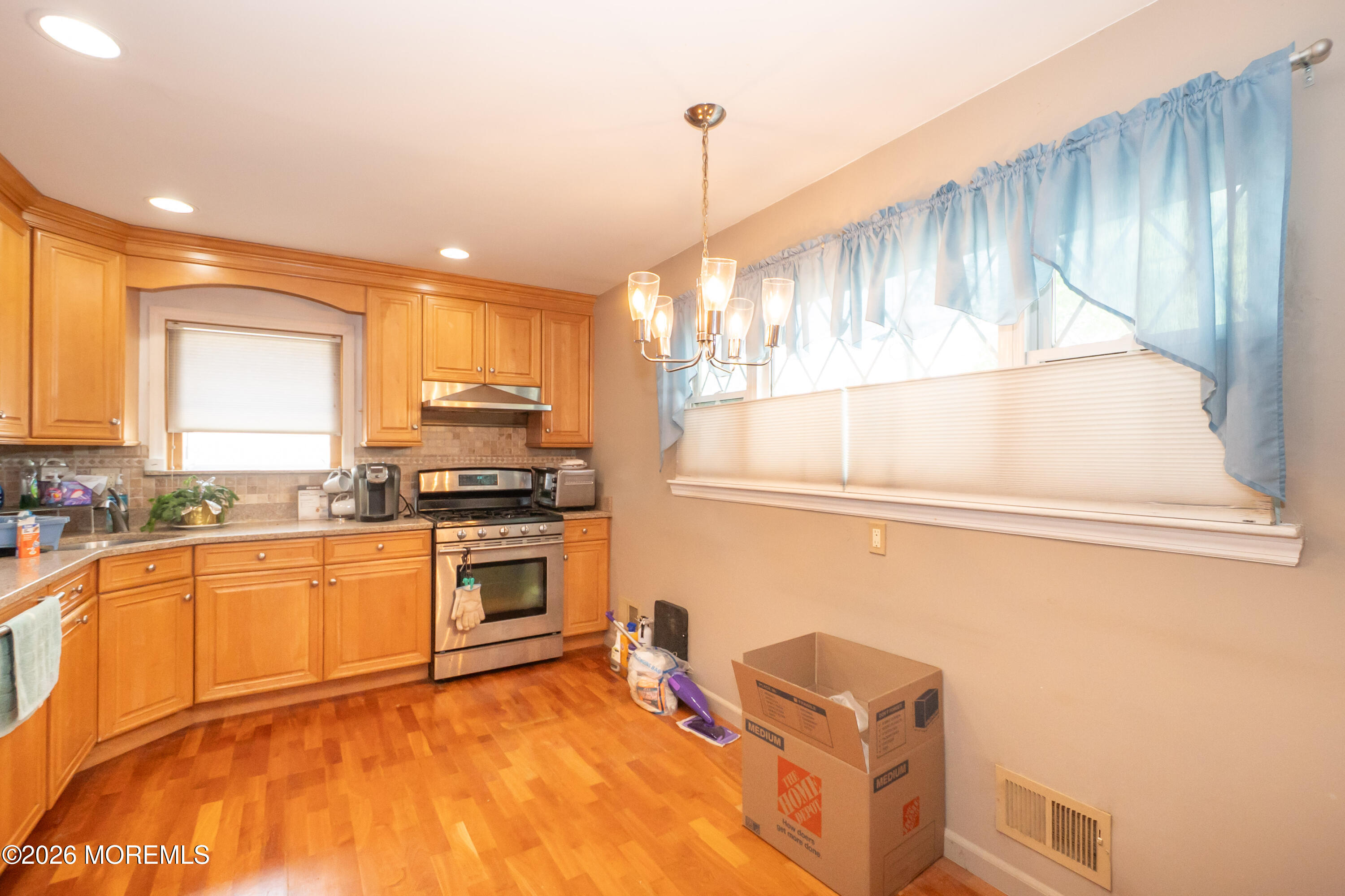 2 Garden Terrace Hazlet, NJ 07730 - Photo 12 of 24 2 Garden Terrace-624220