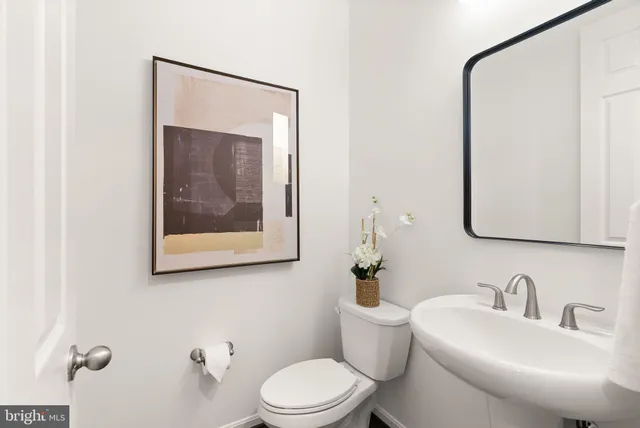 $1,589,000 | 42222 Cameron Parish Drive, Ashburn, VA 20148