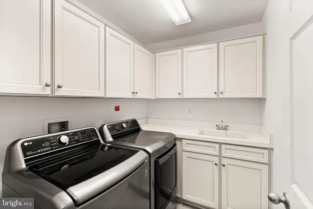 $1,589,000 | 42222 Cameron Parish Drive, Ashburn, VA 20148