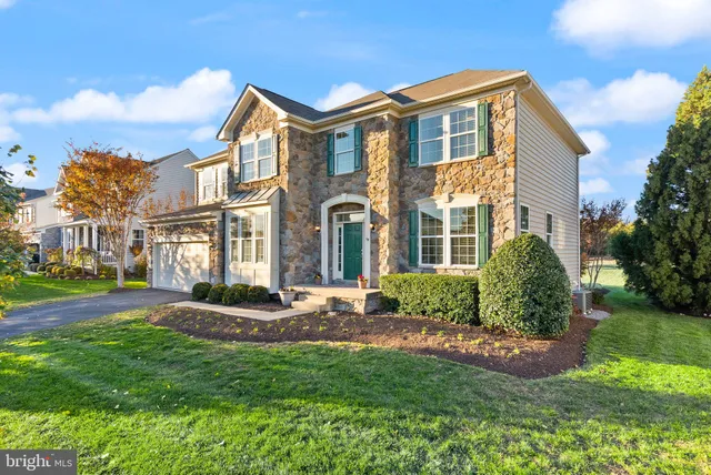 $1,589,000 | 42222 Cameron Parish Drive, Ashburn, VA 20148