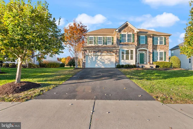 $1,589,000 | 42222 Cameron Parish Drive, Ashburn, VA 20148