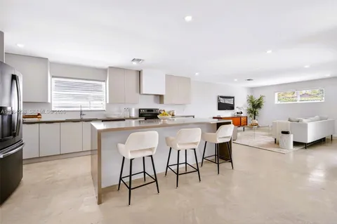 $849,000 | 1119 North 46th Terrace, Hollywood, FL 33021