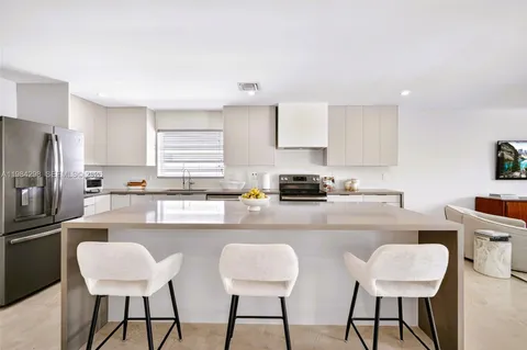 $849,000 | 1119 North 46th Terrace, Hollywood, FL 33021